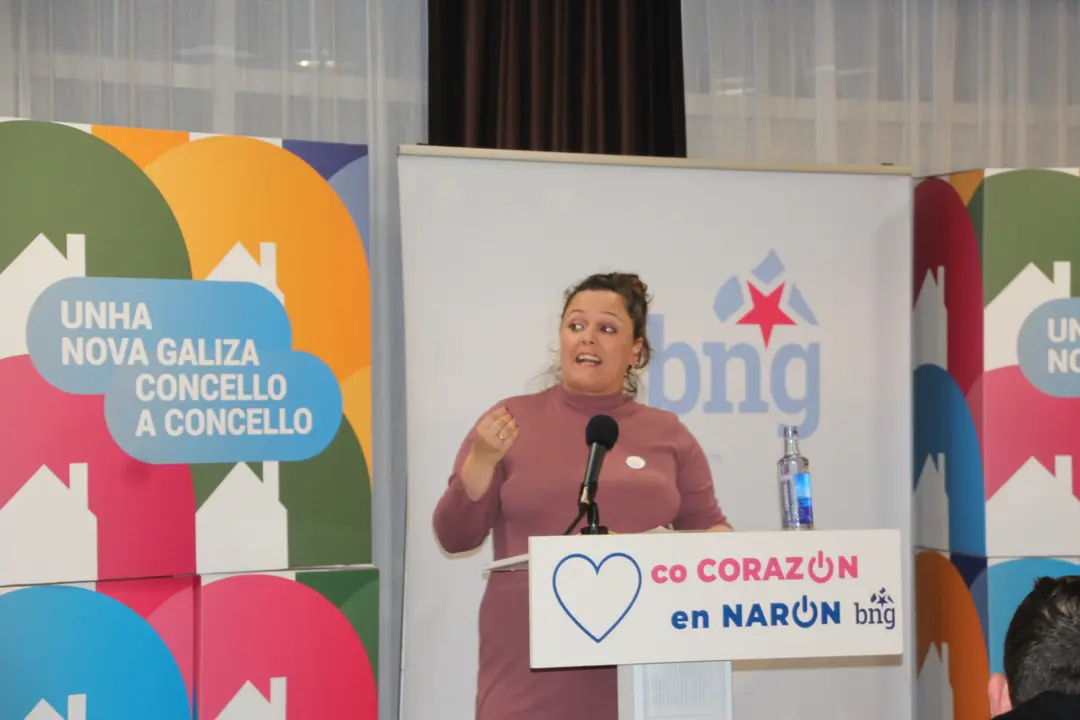 <strong><span style="font-size:14px;">O pasado d&iacute;a 27 de xaneiro tivemos o acto de presentaci&oacute;n da nosa candidata &aacute; alcald&iacute;a, Olaia Ledo, nas vindeiras elecci&oacute;ns municipais do mes de maio. Estivo acompa&ntilde;ada por Geno Carballeira, concelleiro, e pola portavoz nacional, Ana Pont&oacute;n, adem&aacute;is dxs compa&ntilde;eirxs que forman o primeiro tramo da nosa candidatura, Bea Mosquera, Manu Teijeiro, Carlos Gonz&aacute;lez, Dolores Prieto e Nicol&aacute;s Manso.</span></strong>