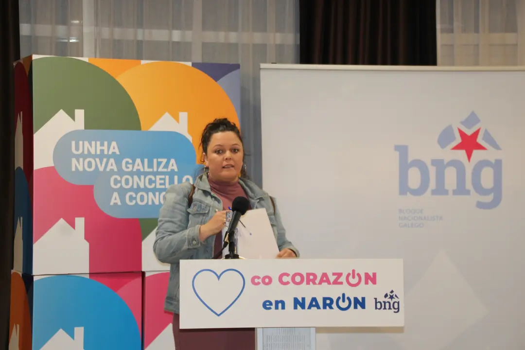 <strong><span style="font-size:14px;">O pasado d&iacute;a 27 de xaneiro tivemos o acto de presentaci&oacute;n da nosa candidata &aacute; alcald&iacute;a, Olaia Ledo, nas vindeiras elecci&oacute;ns municipais do mes de maio. Estivo acompa&ntilde;ada por Geno Carballeira, concelleiro, e pola portavoz nacional, Ana Pont&oacute;n, adem&aacute;is dxs compa&ntilde;eirxs que forman o primeiro tramo da nosa candidatura, Bea Mosquera, Manu Teijeiro, Carlos Gonz&aacute;lez, Dolores Prieto e Nicol&aacute;s Manso.</span></strong>