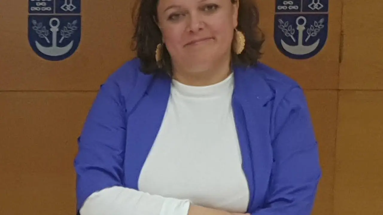 Olaia Ledo presentando a proposta