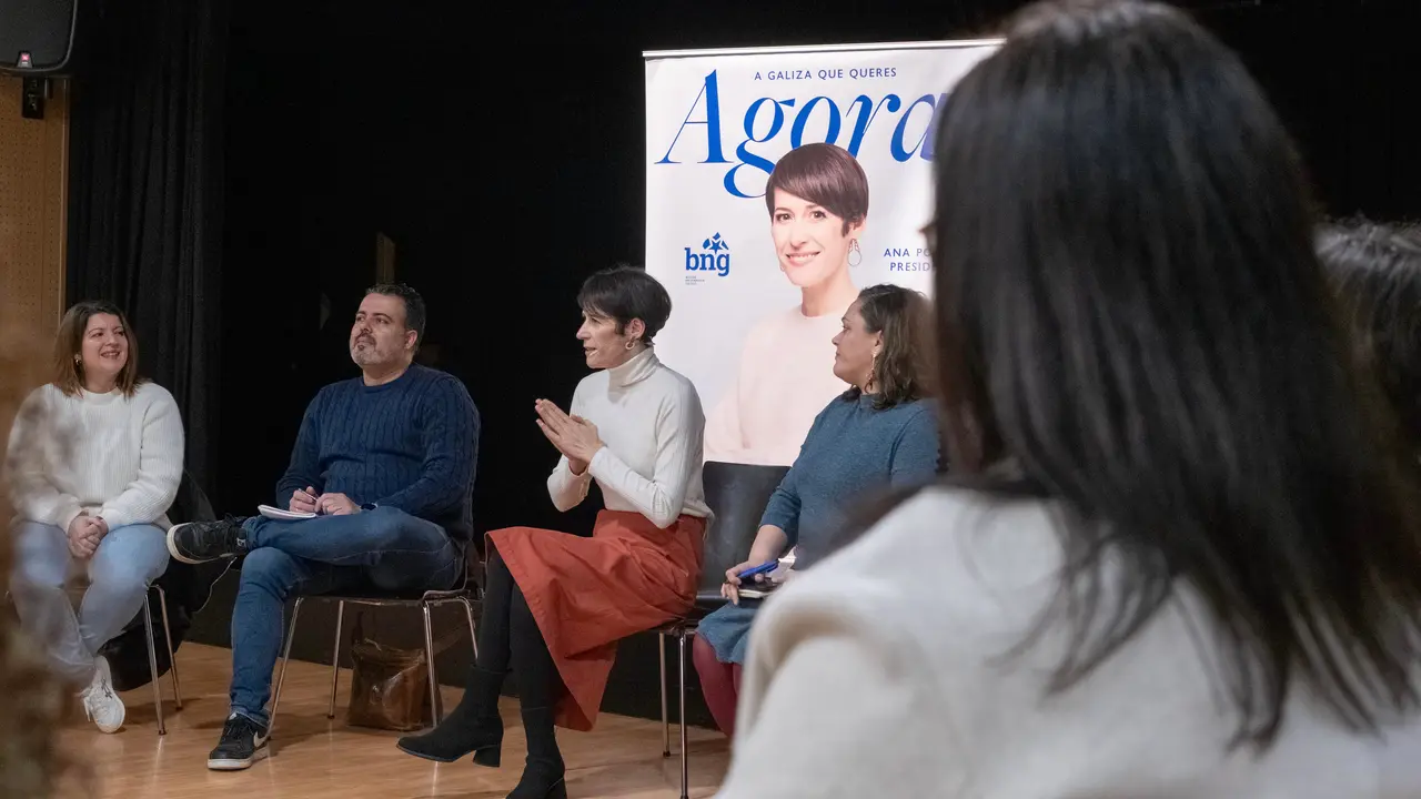 Ana Pont&oacute;n coas ANPAS de Nar&oacute;n
